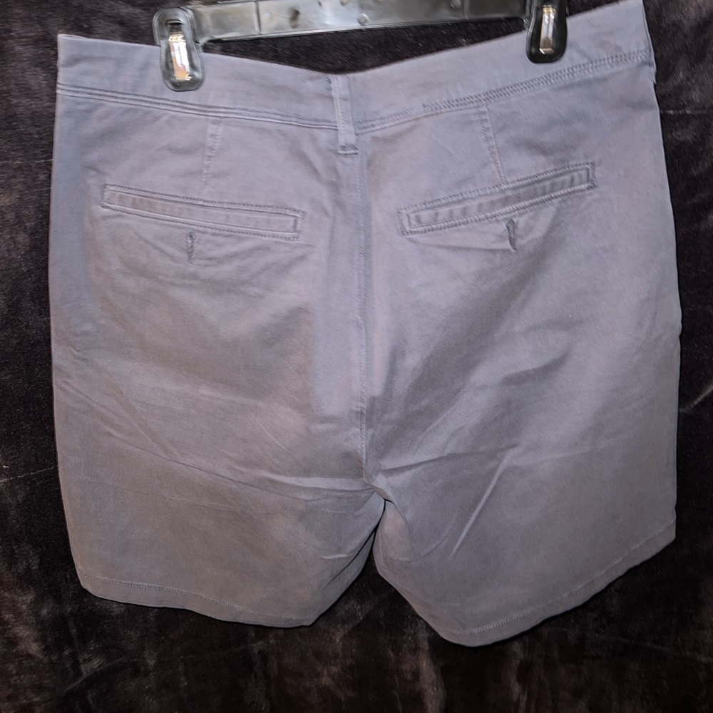 Altered Grey Shorts - Size 35-36 - Picture 3 of 4